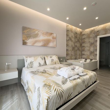 Al Civico3 Home & Suites Salerno Esterno foto