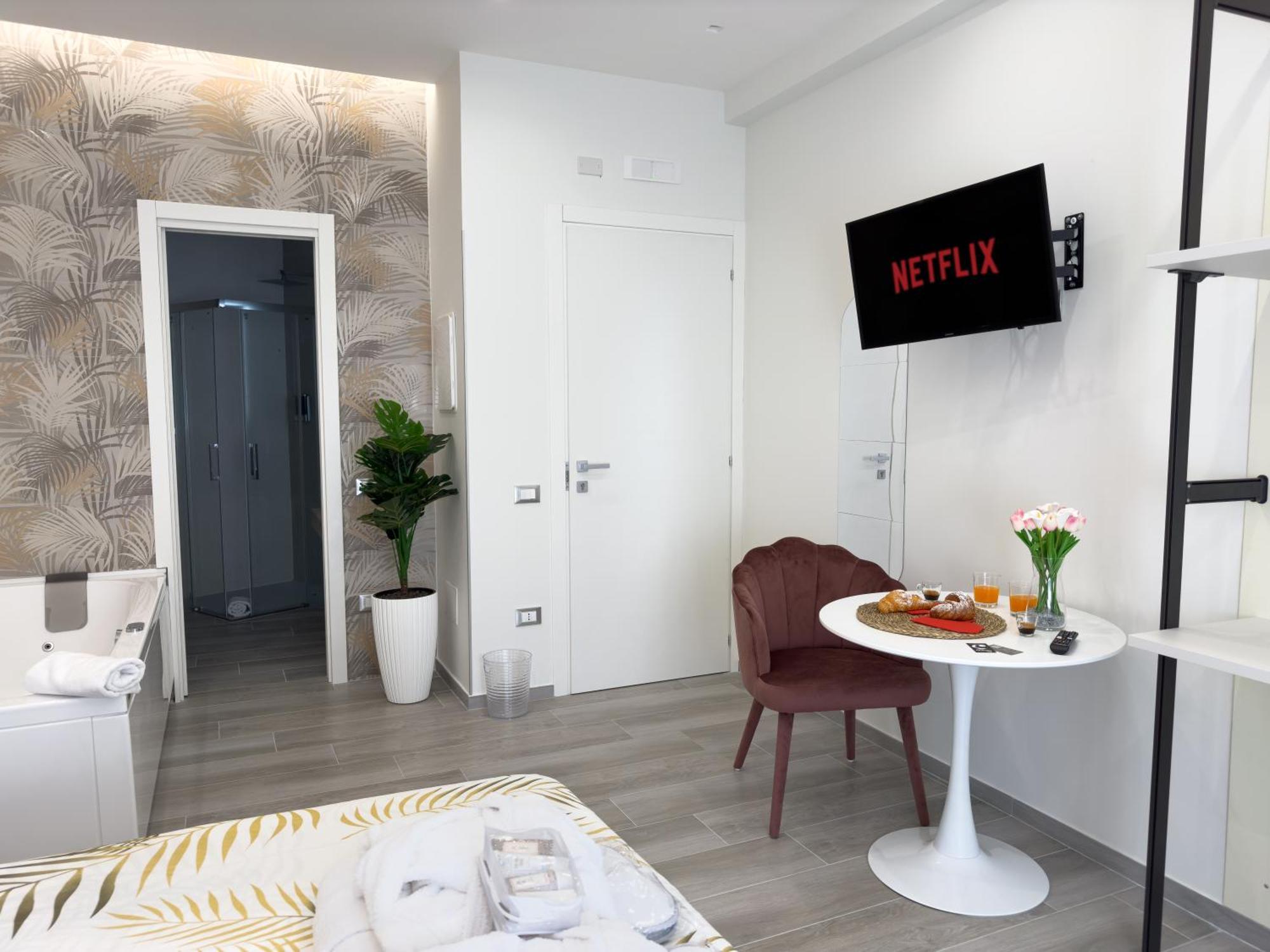 Al Civico3 Home & Suites Salerno Esterno foto