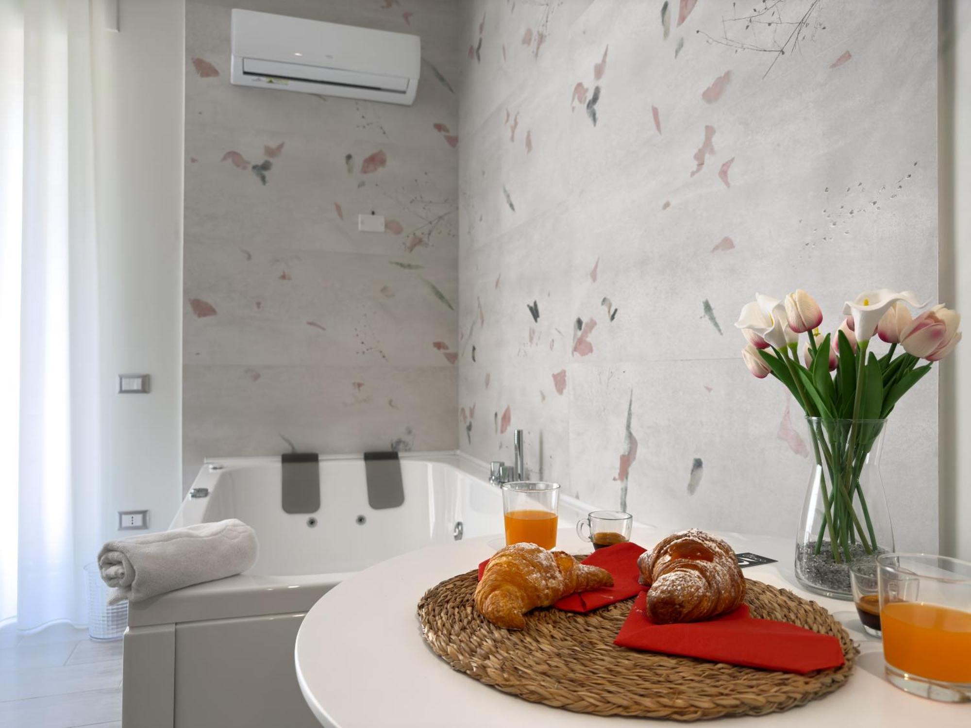 Al Civico3 Home & Suites Salerno Esterno foto